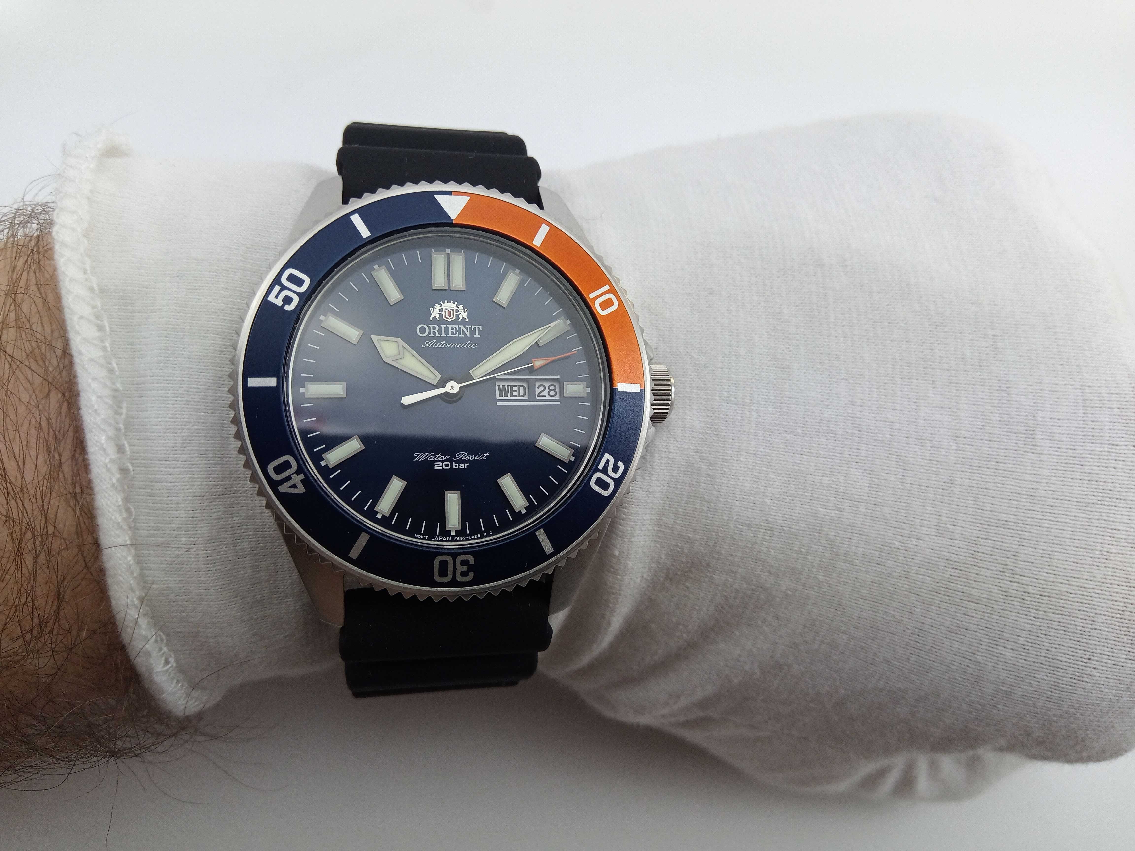 Японские часы Orient RA-AA0916L19B, механика, самозавод от движения
