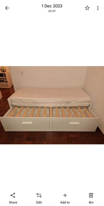 Day-bed frame with 2 drawers
