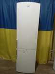 Холодильник Whirlpool WBE 3712