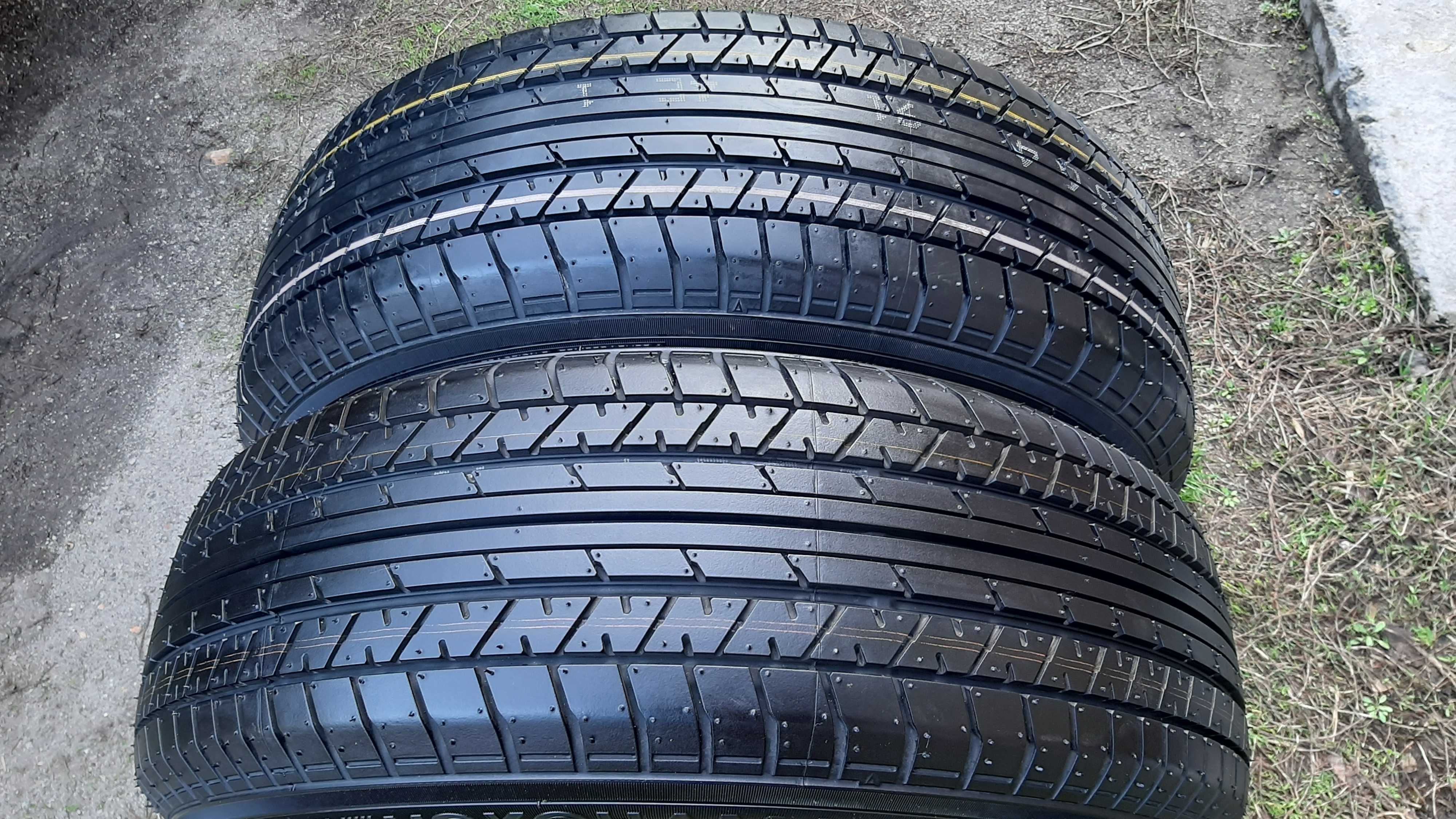 Резина літня Yokohama 215/60 R17 нова 2шт пара