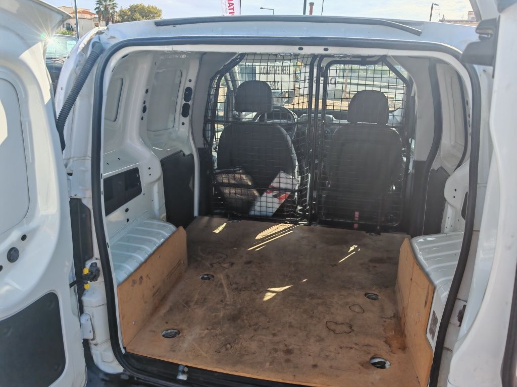 Carrinha Citroen Nemo Branca 170kms Bom estado