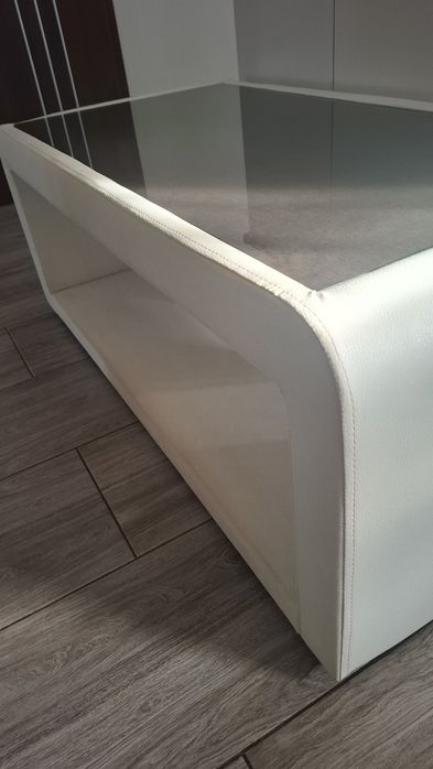 Ława biala ,szklany blat