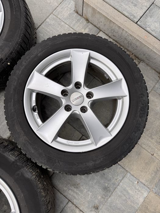 Kola felgi opony zimowe 205/60 R16 5x112 Audi A4 b9 VW Skoda