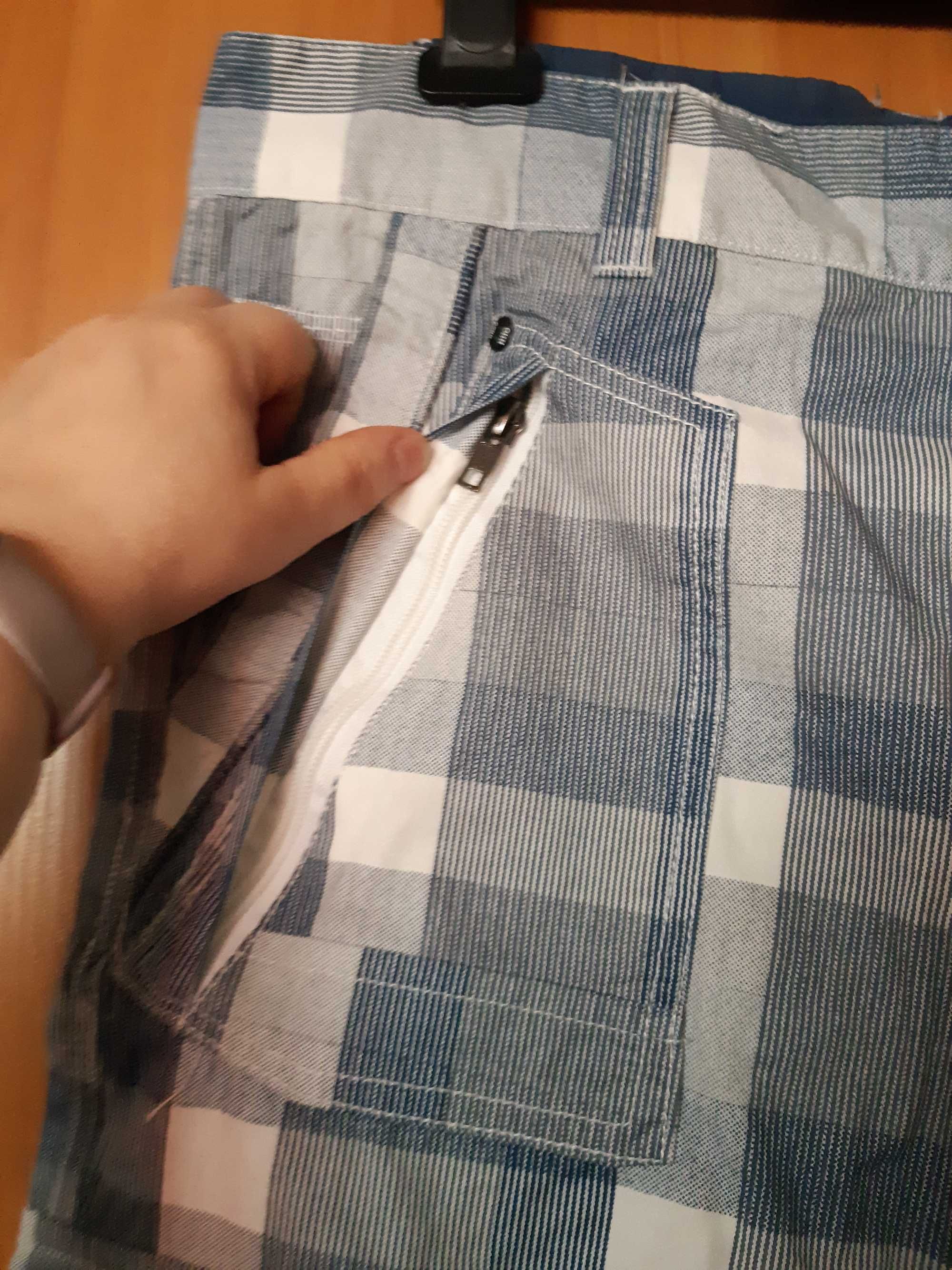 Nowe męskie spodenki do kolan, roz. L