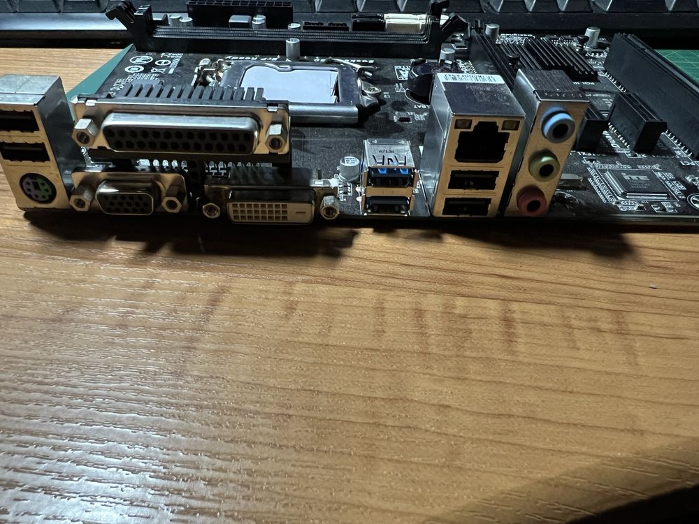 Gigabyte GA-B85M-D3V-A