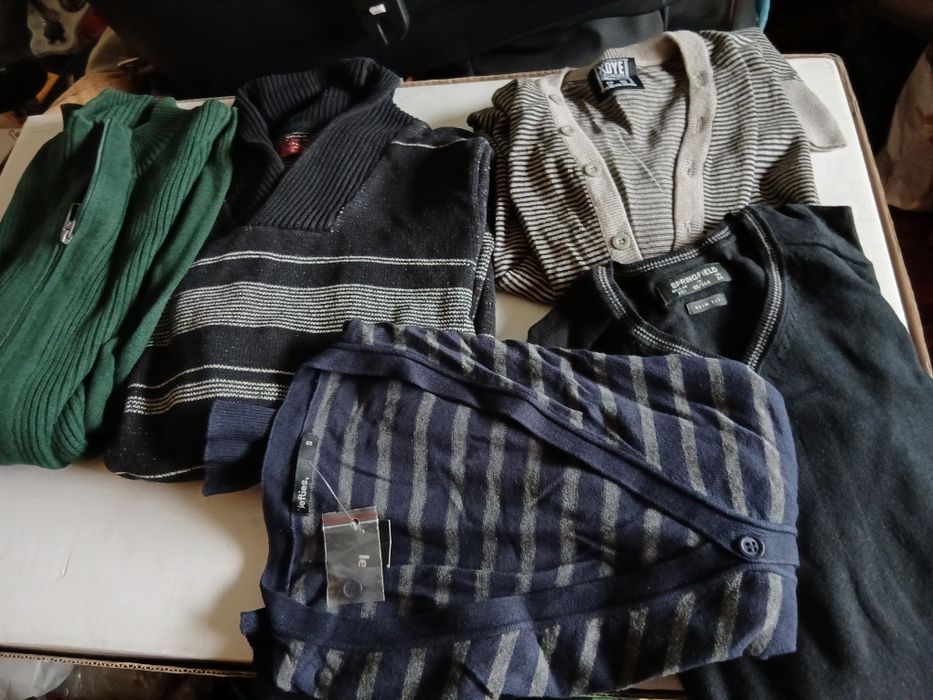 Roupa homem S sem uso