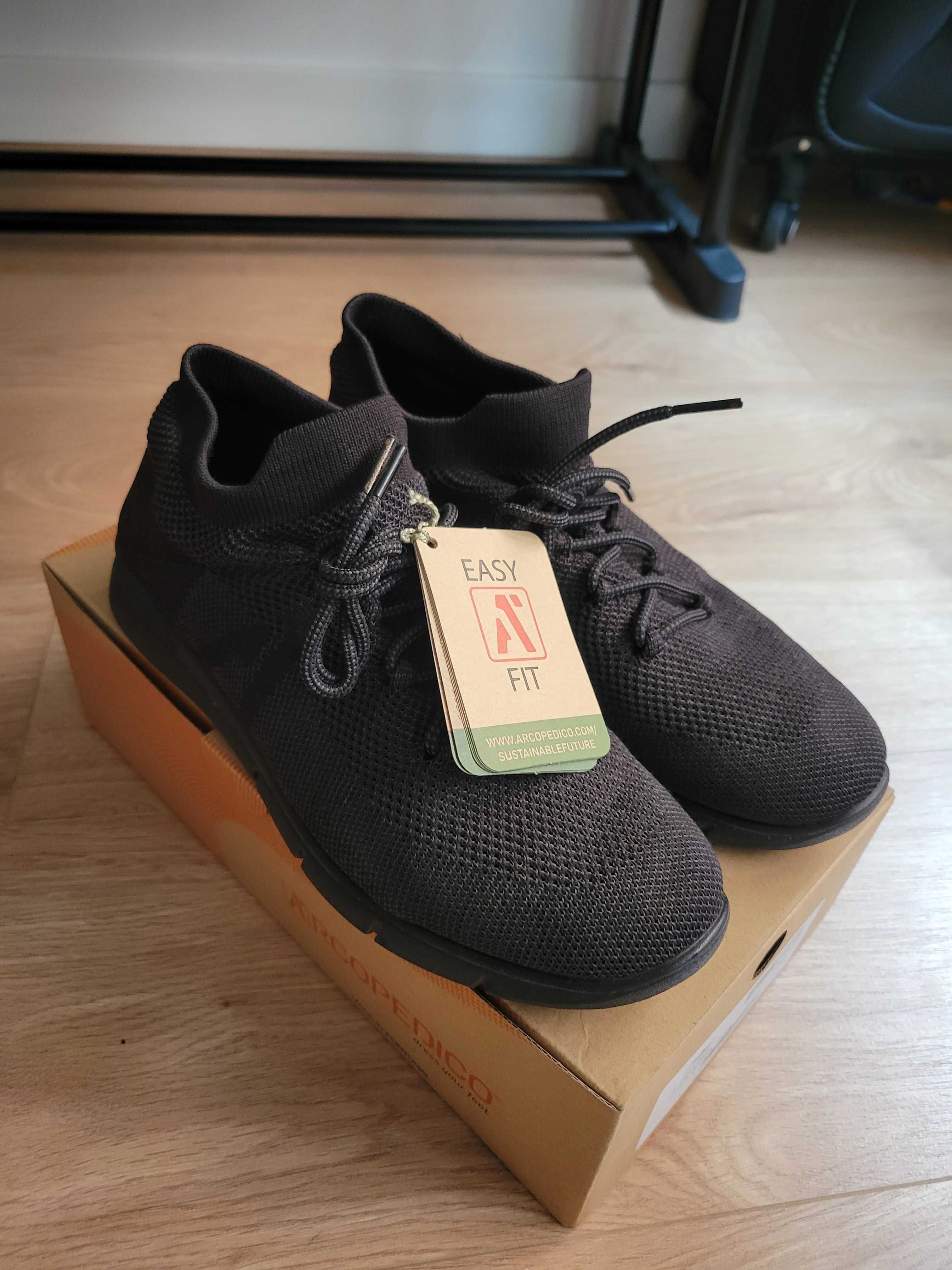 Sapatos A'rcopedico unissex tam 39 preto/cinza. Usados como novos