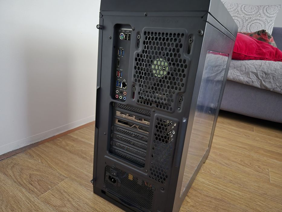 Komputer I9 9900KF Z390 16GB ram 1TB dysk 750W Zasilacz
