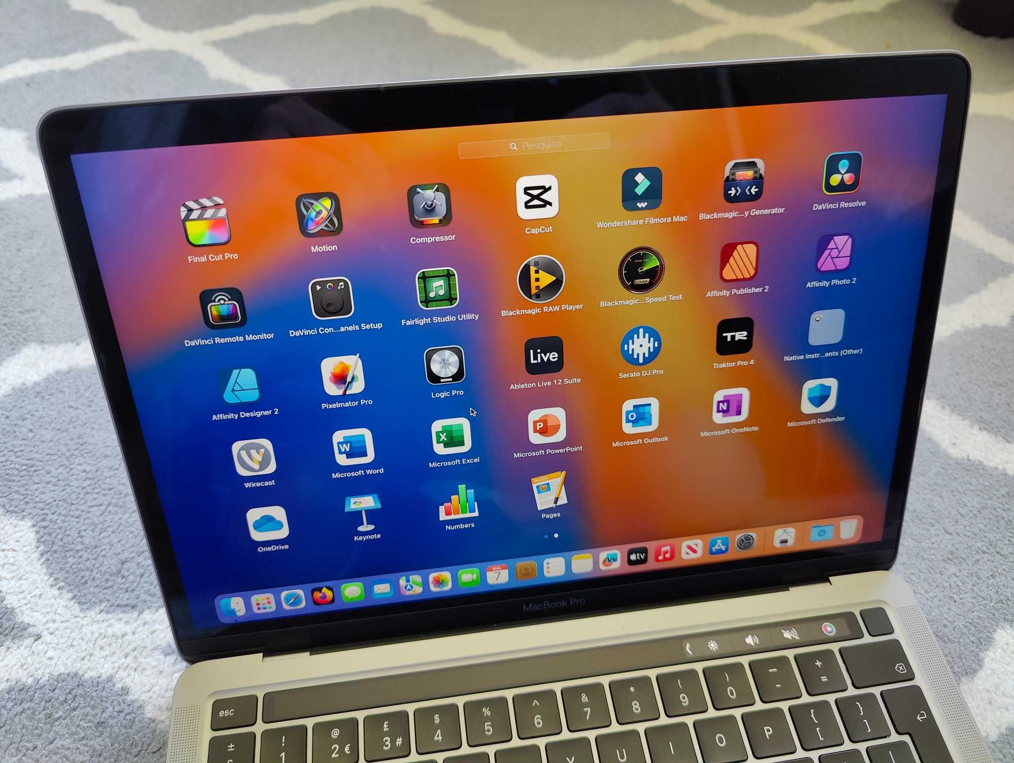 MacBook Pro 2020 i7 16GB RAM 500GB SSD + Software Grátis , DJ Video #3