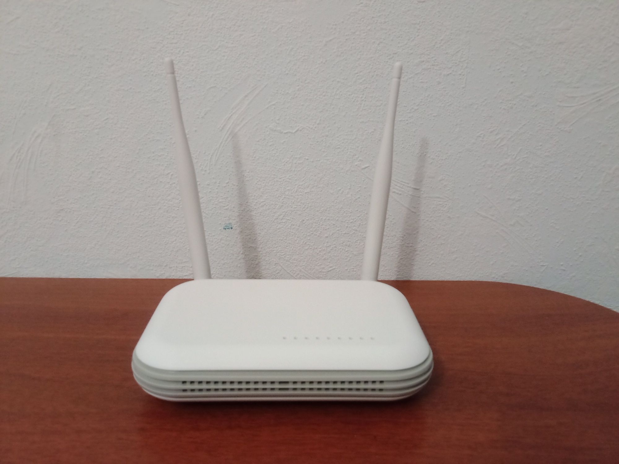 Видеорегистратор Wi-Fi NVR Mini XMEYE / iCSee App поддержка камер 8мп
