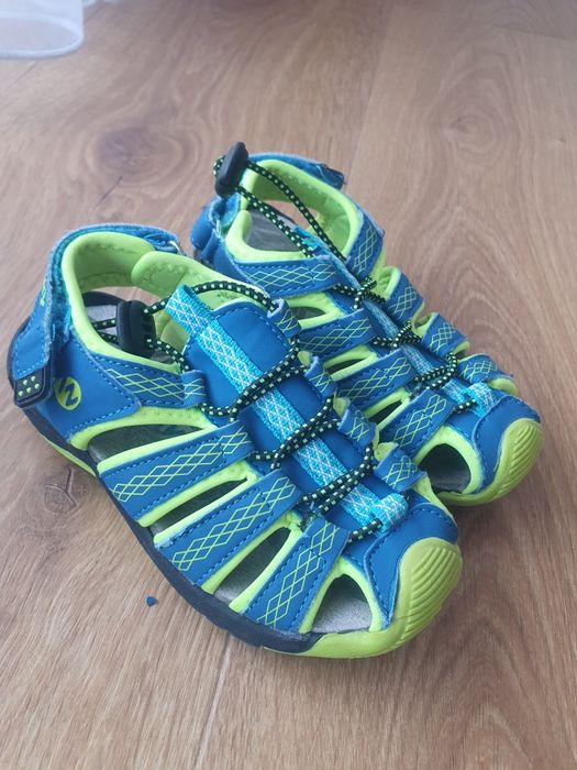 Buciki sandałki dziecięce r. 26