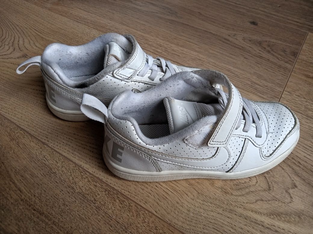 Buty Nike rozmiar 28