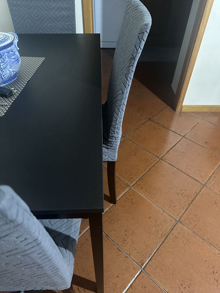 So a mesa de jantar