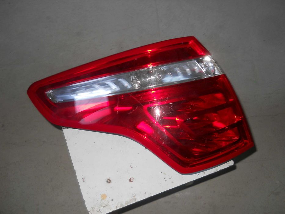 Фонарь задний  левий  Citroen C4 Picasso 2006-13