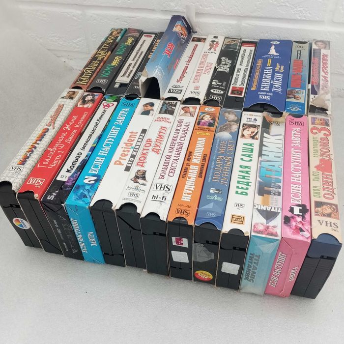 Цена 180 грн=30 штучек!! Видео кассеты