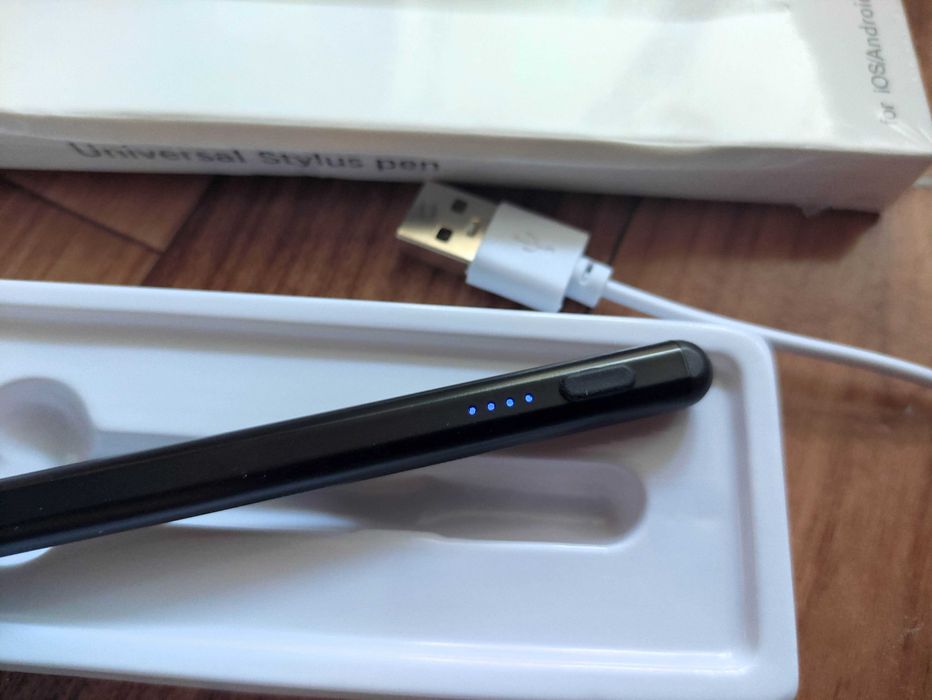 Стилус для планшетов и телефонов (iOS, Android, Windows)