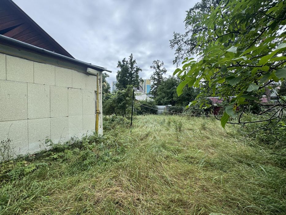 Ділянка 12 соток з комуніаціями в Ірпені, вул. Щаслива