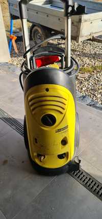 2x Karcher professional HD 9/19 m