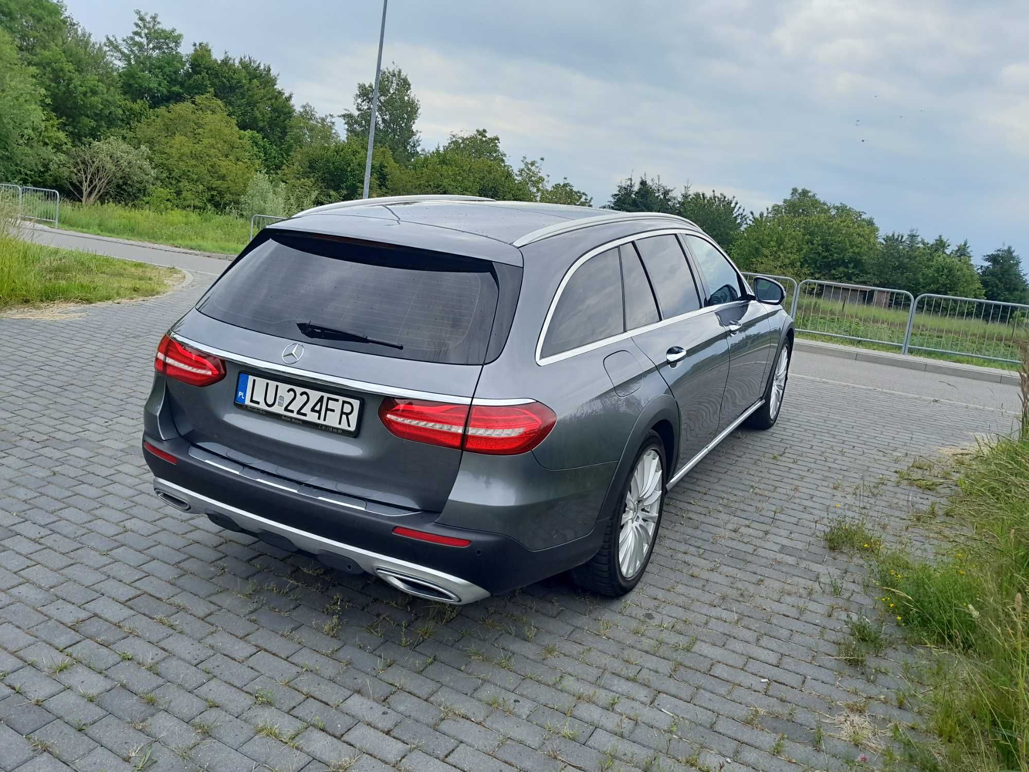 Mercedes E220d combi all terrain