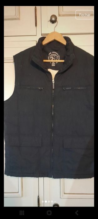 Colete com bolsos forrado