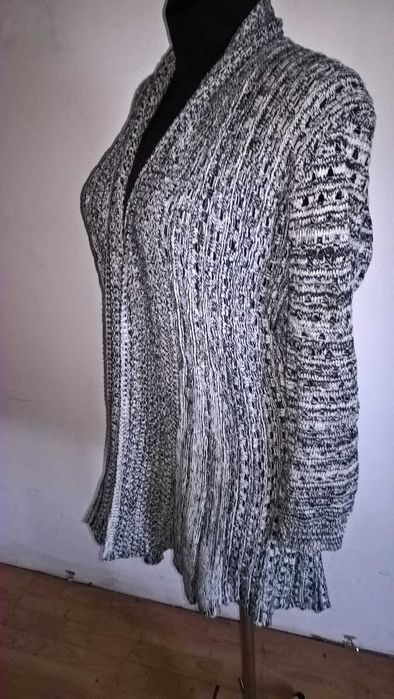 Sweter damski, długi,luźny, narzutka Mixed Fibres-rozmiar 40/42
