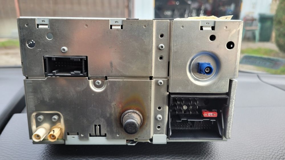 Radio Navi CD DVD VW T5 Multivan 03-10r
DVD 03-10r 7H00351