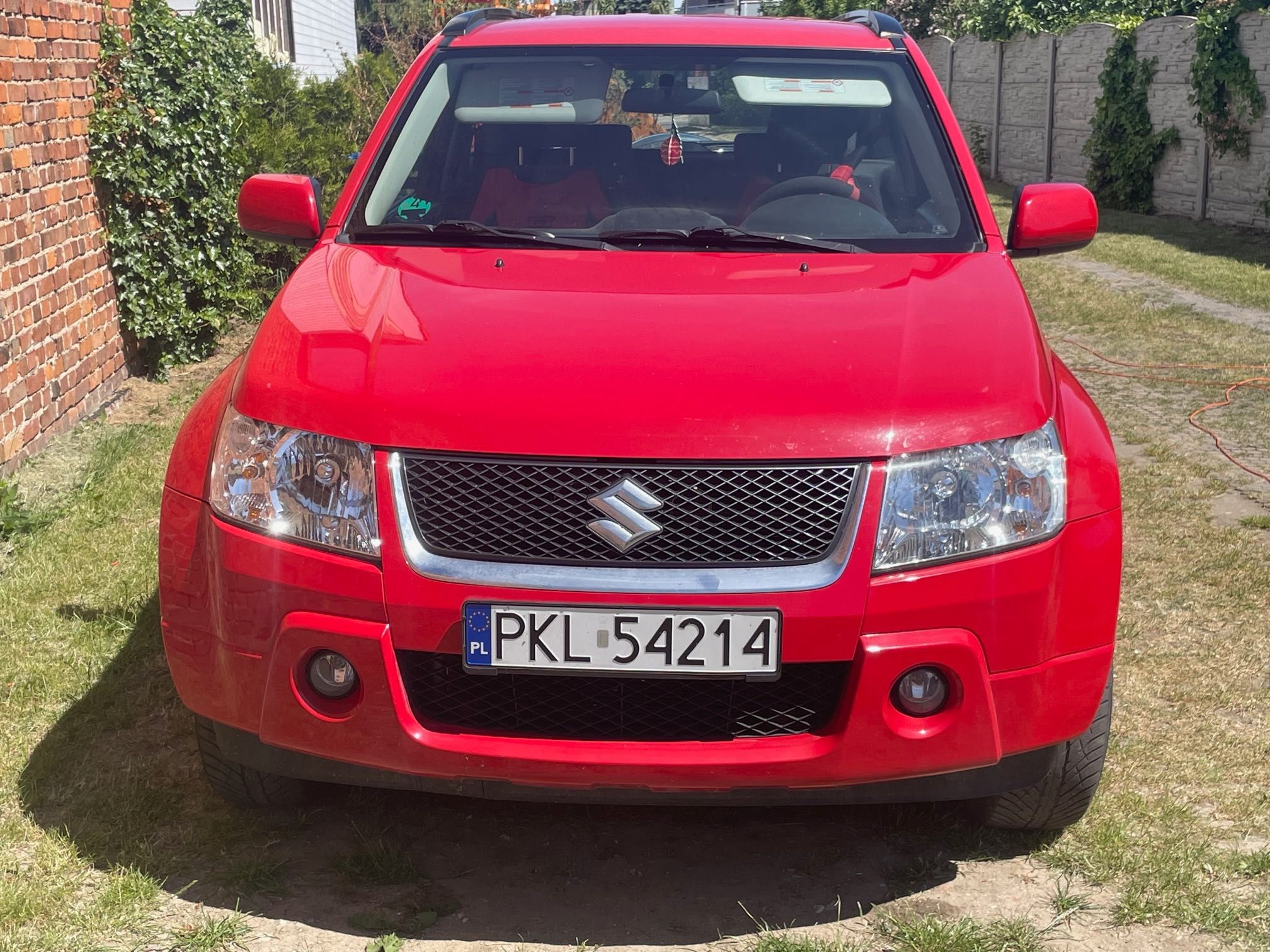 Suzuki Grand Vitara 1.6 Benzyna 4x4 terenowy SUV czerwony FA VAT marża