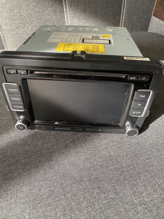 Магнітола штатна  Volkswagen. Виробник BOSCH