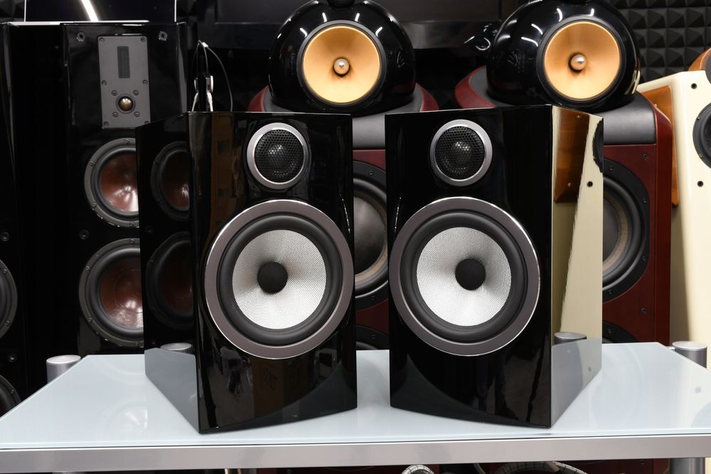 kolumny podstawkowe głośniki stereo Bowers & Wilkins B&W 706 S3