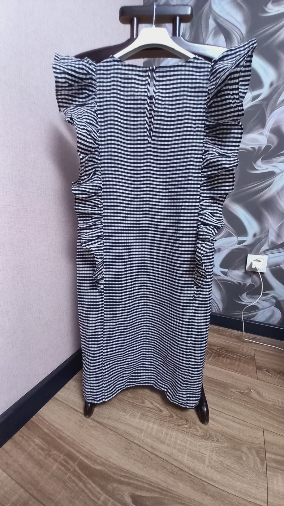 Женское платье H&M