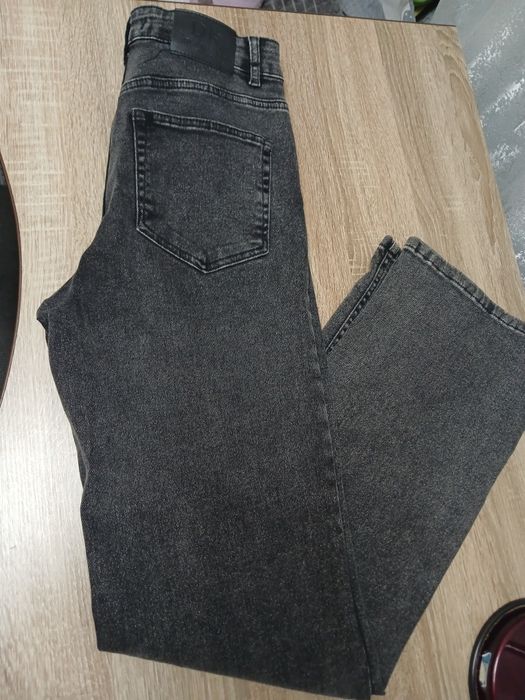 Джинси жіночі розмір 26-27