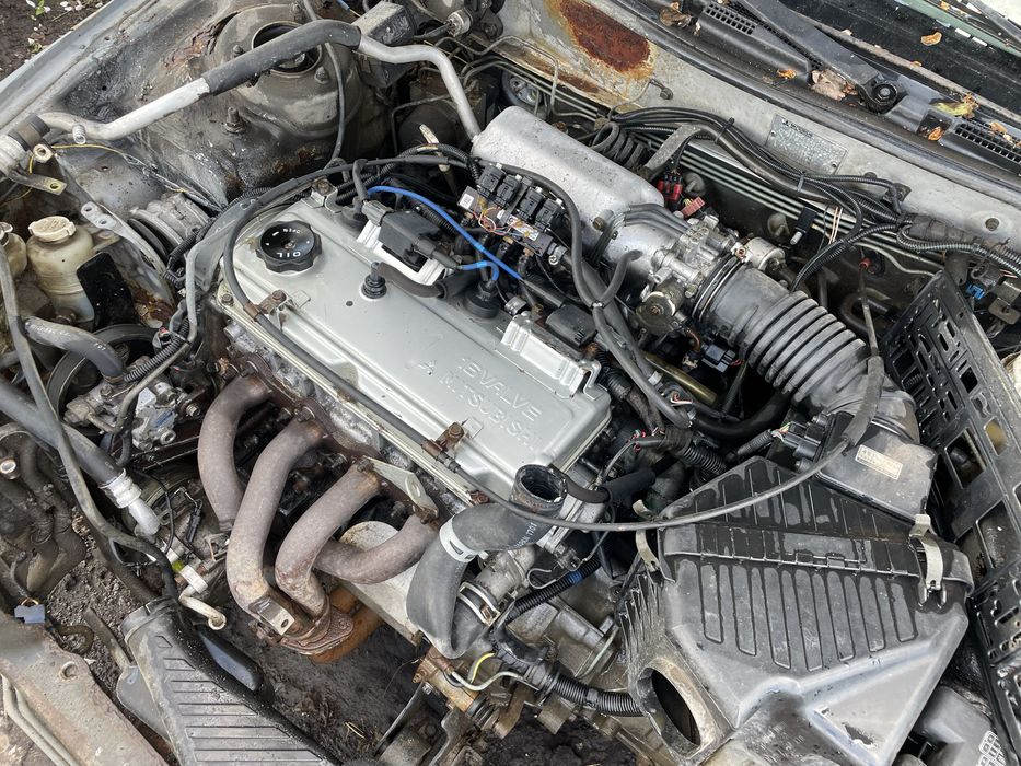 Двигатель Mitsubishi 1.8 Galant Carisma 4G93