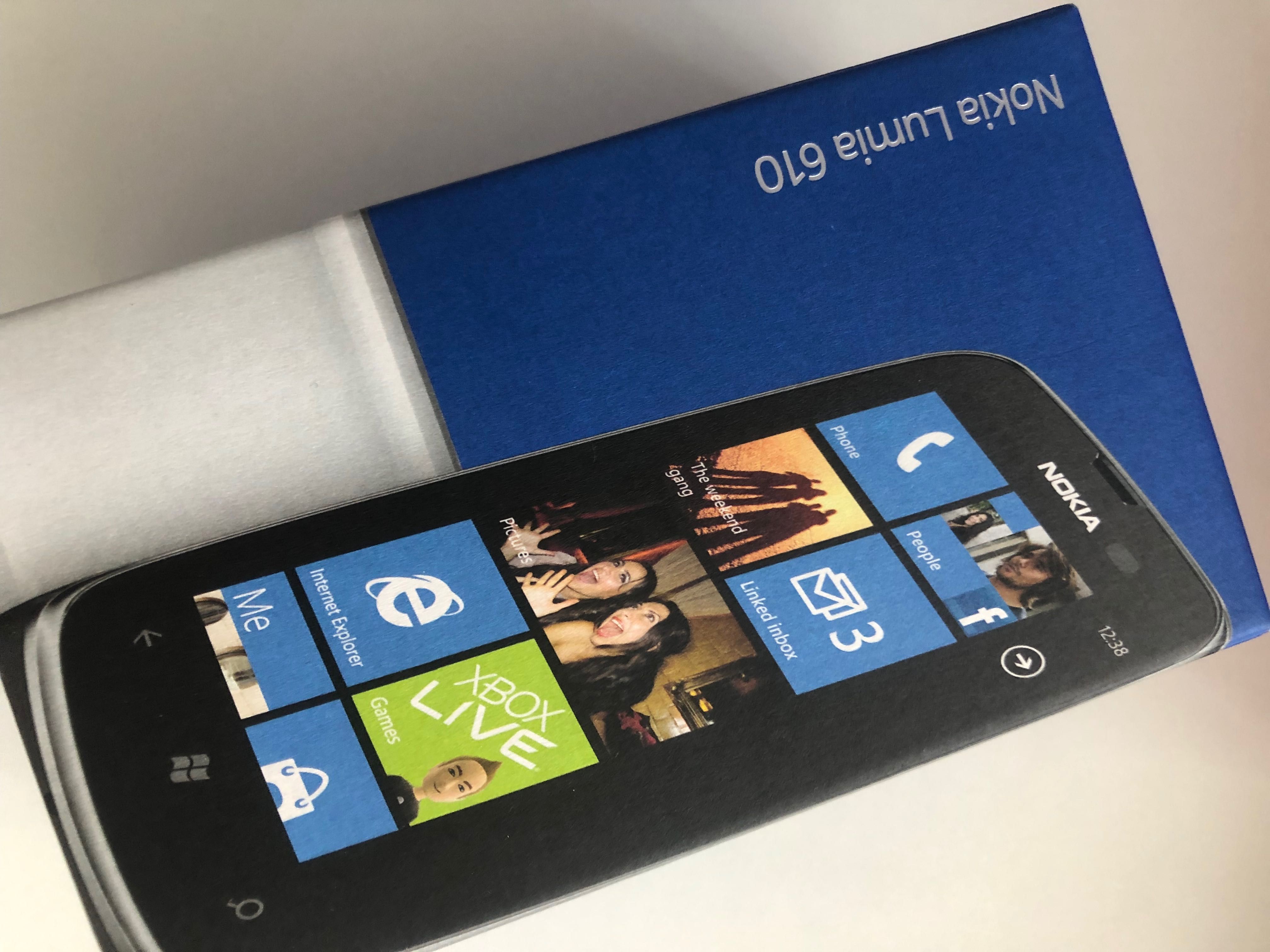 Vendo Nokia Lumia 610