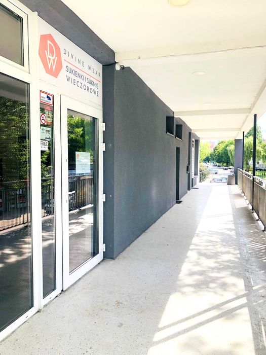113 m2 duży lokal z witrynami handel gastronomia usługi Łódź Dąbrowa