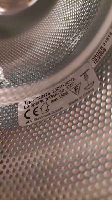 Lampy industrialne-wiszące