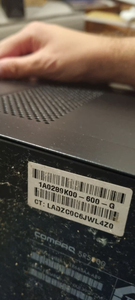 Torre de computador para peças