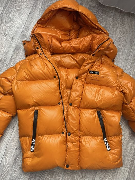 Куртка MONCLER FRAGMENT HIROSHI FUJIWARA, помаранчевого кольору