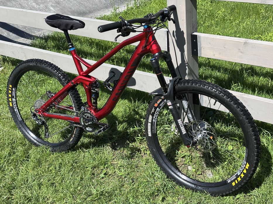 Canyon Spectral Al / rama L / 27,5”