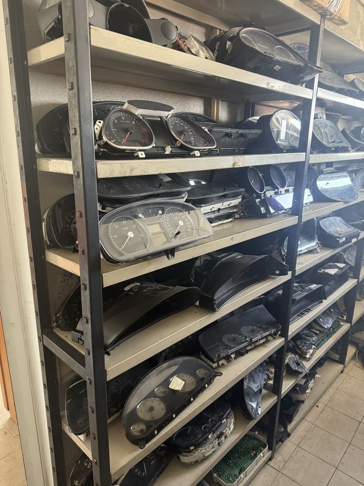 Vendo vário material para automóveis