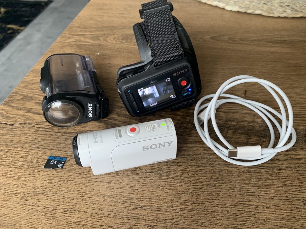 Podwodna Kamera Sony HDR-AZ1 plus LCD Sony LVR2V/Komplet!