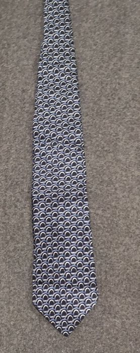 Valentino шелковый оригинальный галстук производства Италии