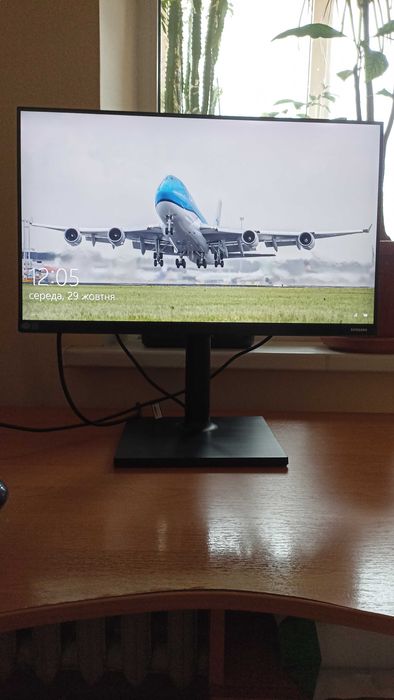 Монітор SAMSUNG F24T450FQI