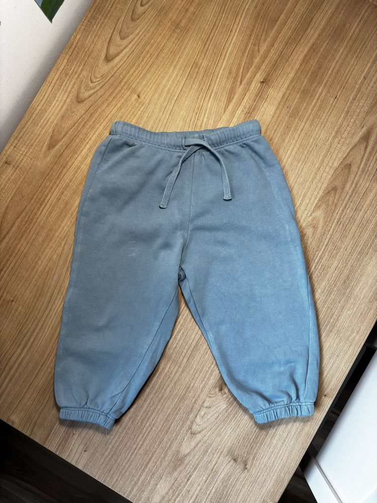 Zestaw sweter+spodnie H&M