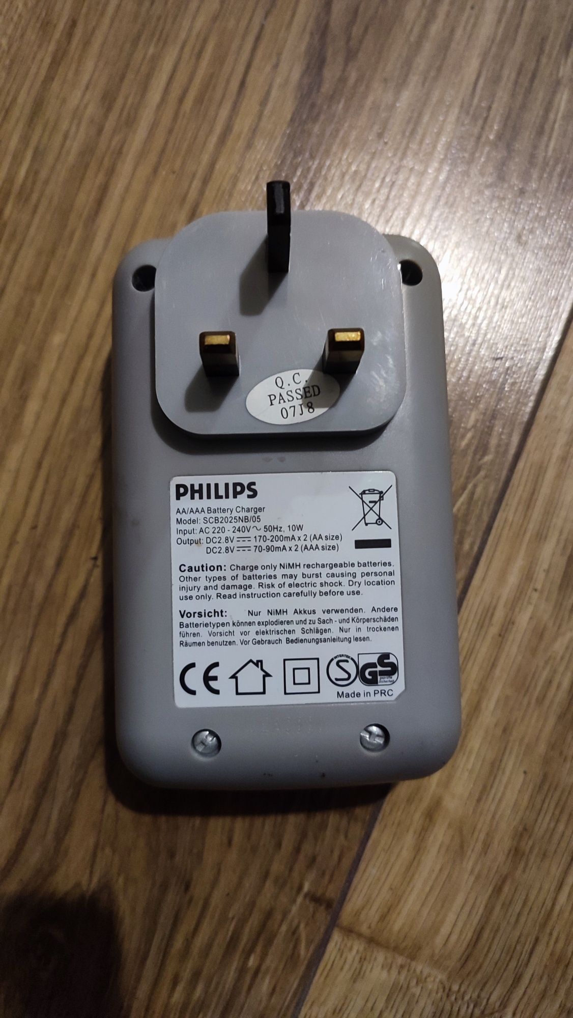 Ładowarka philips scb1405nb/05