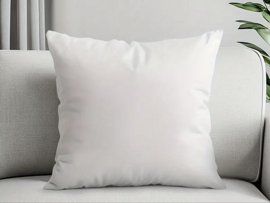 Dwie nowe poszewki biale