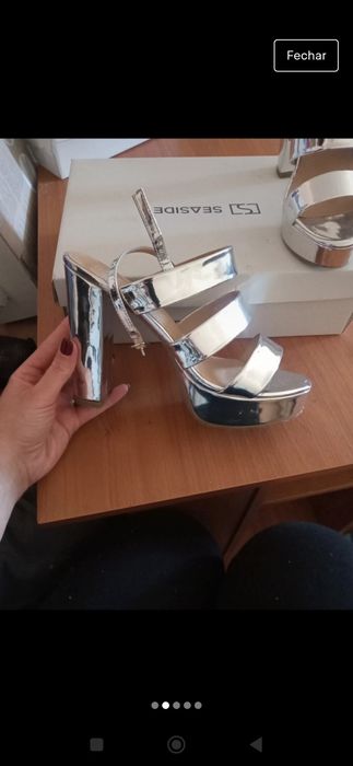 Sandália Salto Prateada