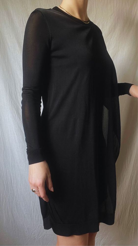 COS premium mała czarna sukienka elegancka wiskoza XS/34 przed kolano