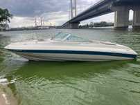 Продається катер Reinell 2200 RXL 1995 року з двигуном5.7L як Bayliner