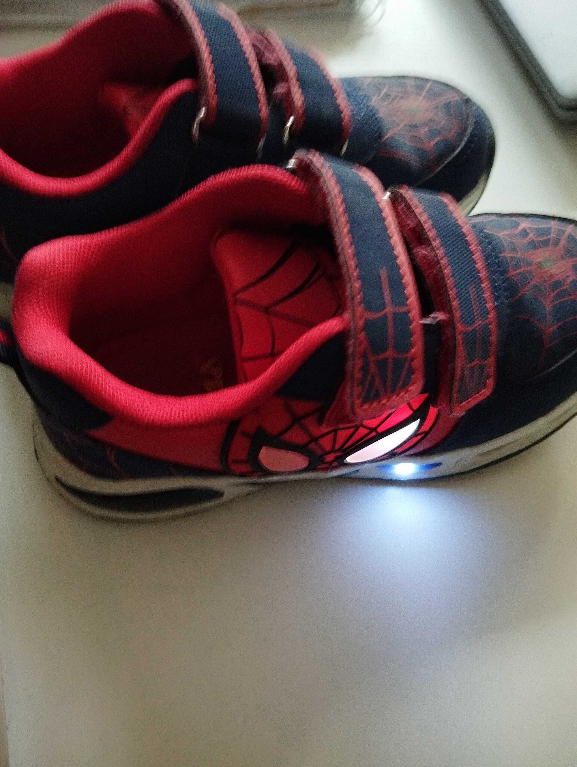 Buty spider Man 30