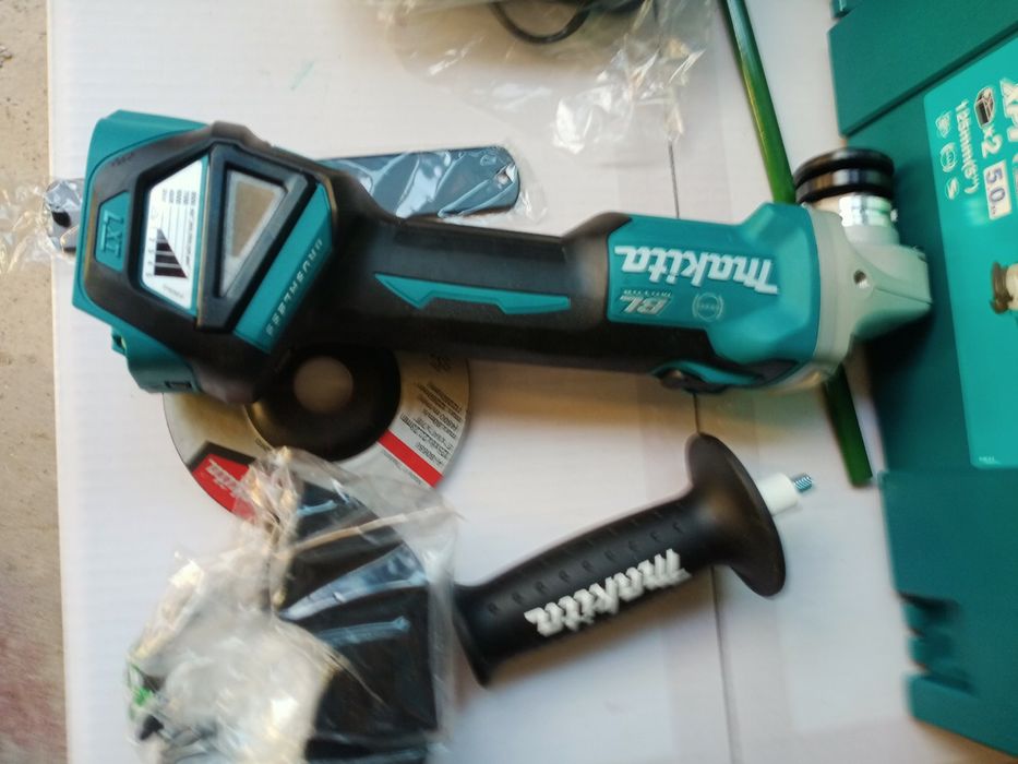 Szlifierka kątowa Makita DGA 513 regulacja obrotów tarcza 125mm